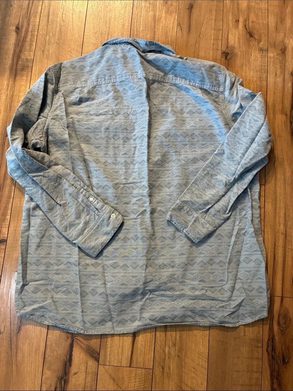 The North Face Light Blue Button-Up Shirt with Logo and 100% Cotton